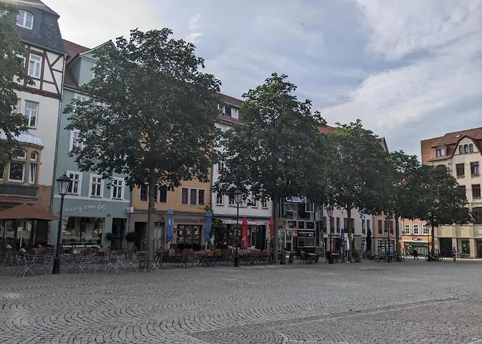 Ferienwohnungen Am Jenaer Markt, Mitten Im Zentrum, Fuer Bis Zu 5 Und 6 Personen