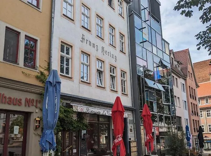 Ferienwohnungen Am Jenaer Markt, Mitten Im Zentrum, Fuer Bis Zu 5 Und 6 Personen