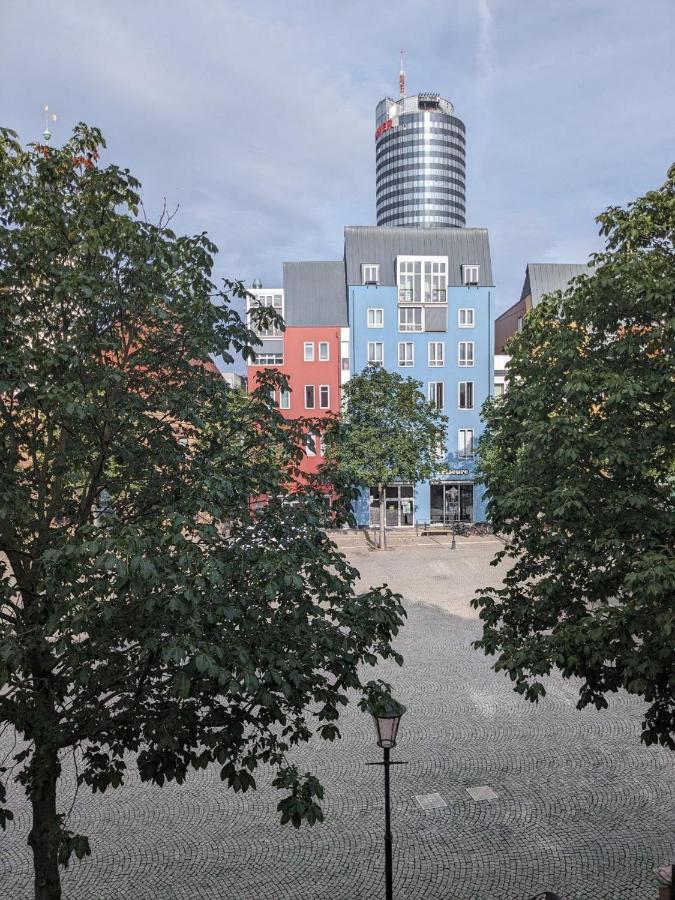 Apartment Am Jenaer Markt, Mitten Im Zentrum, Fuer Bis Zu 5 Und 6 Personen