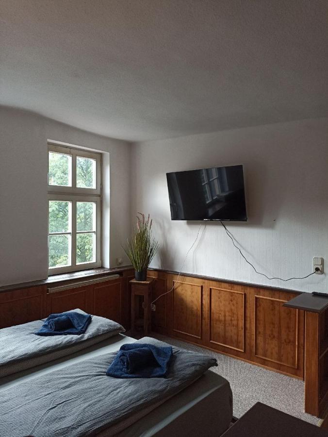 Am Jenaer Markt, Mitten Im Zentrum, Fuer Bis Zu 5 Und 6 Personen *