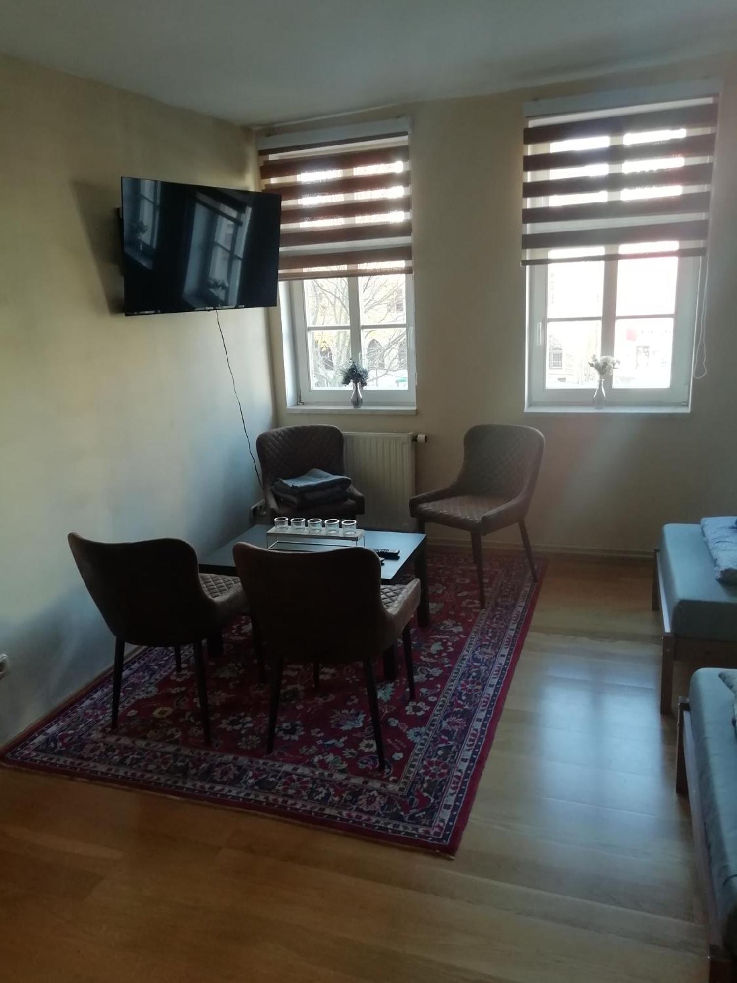 Am Jenaer Markt, Mitten Im Zentrum, Fuer Bis Zu 5 Und 6 Personen Apartment *